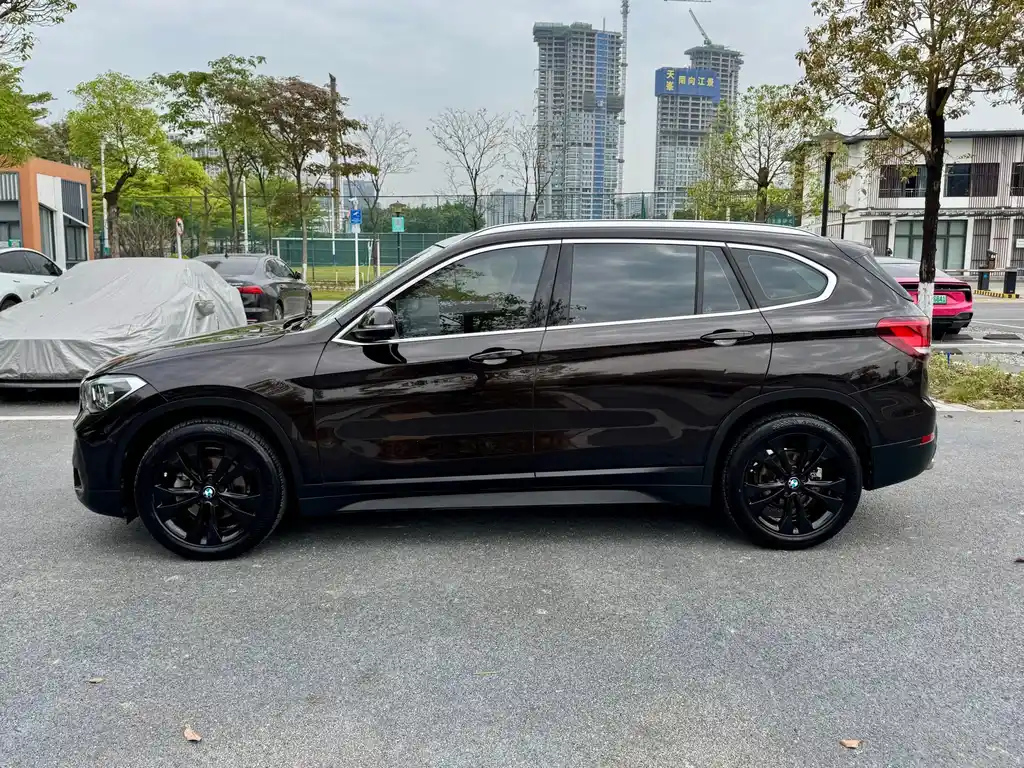 BMW X1 2021