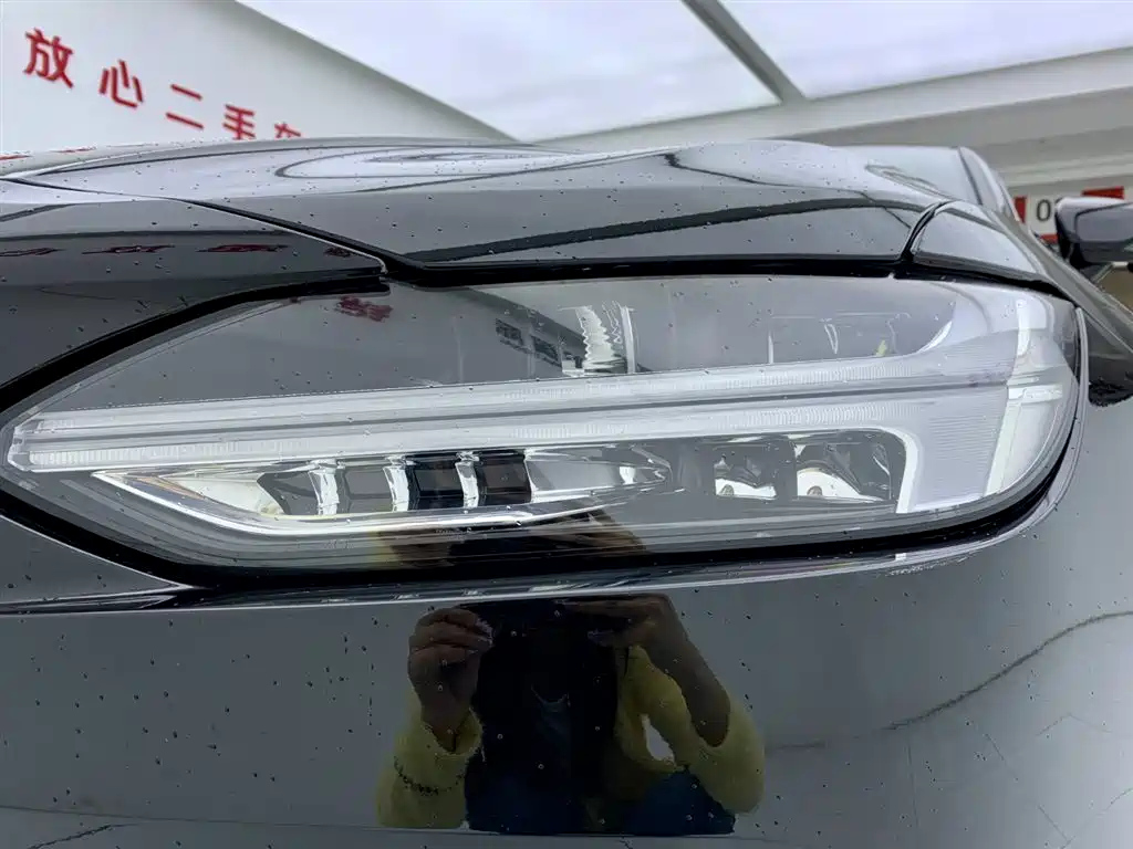 VOLVO S90 2021