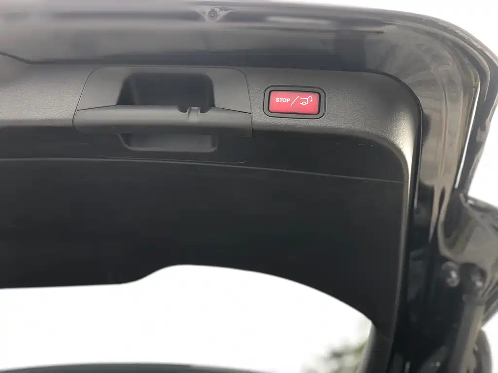 MERCEDES BENZ GLB 2021