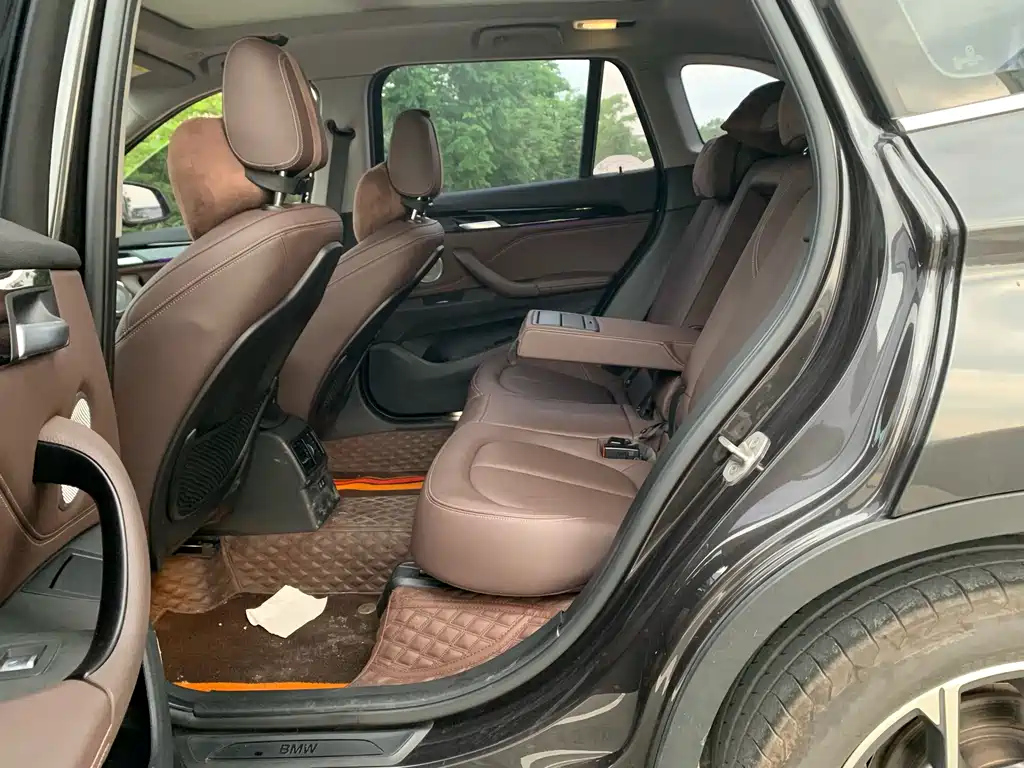 BMW X1 2021