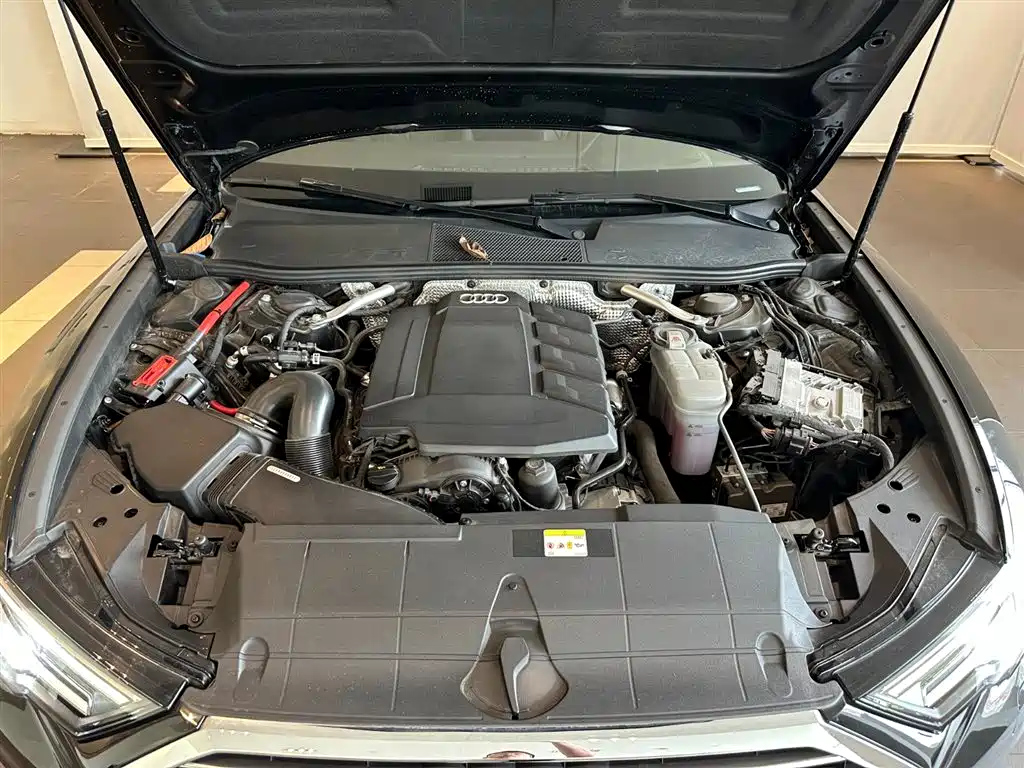 AUDI A6L 2022