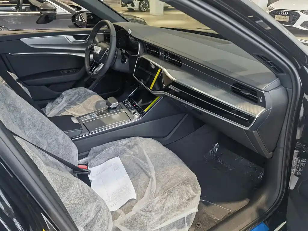 AUDI A6L 2024