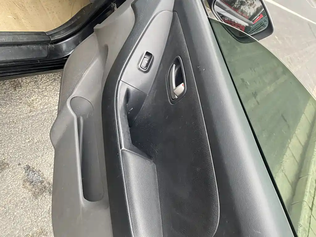 HYUNDAI CELESTA 2011