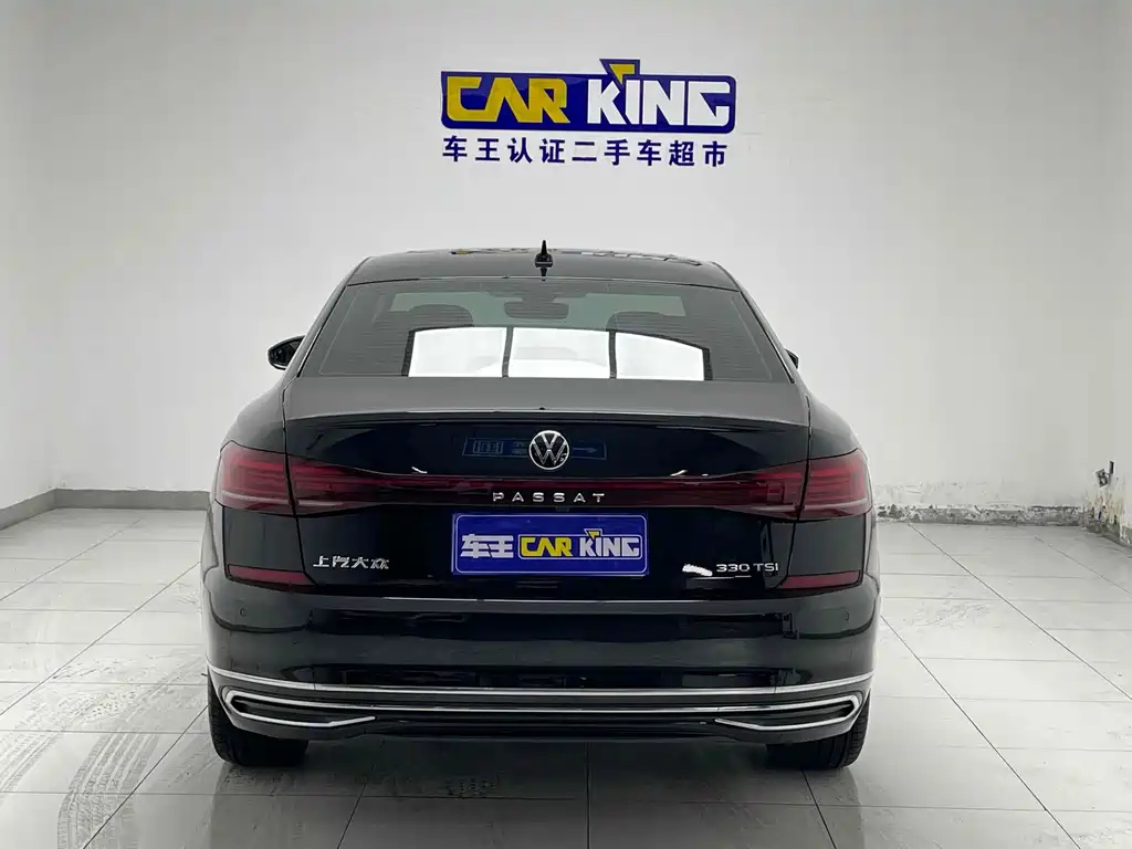 VOLKSWAGEN PASSAT 2022