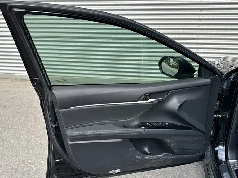 TOYOTA CAMRY 2018