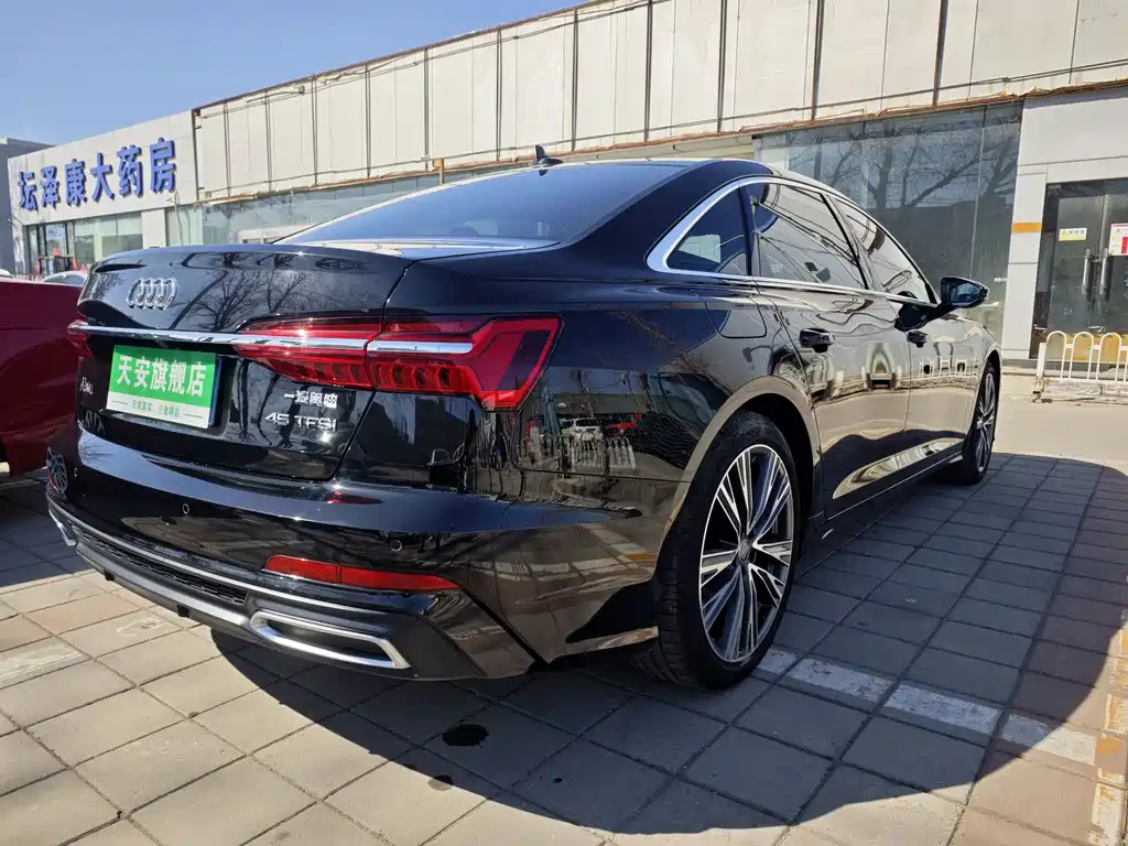 AUDI A6L 2021