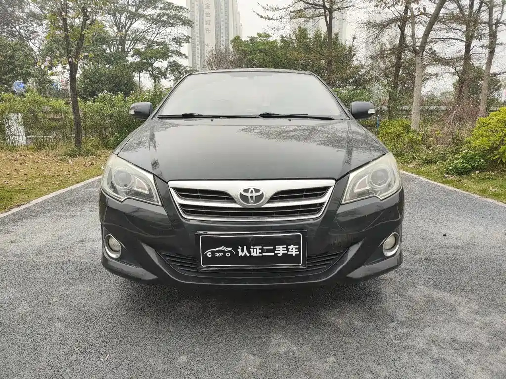 TOYOTA COROLLA 2013