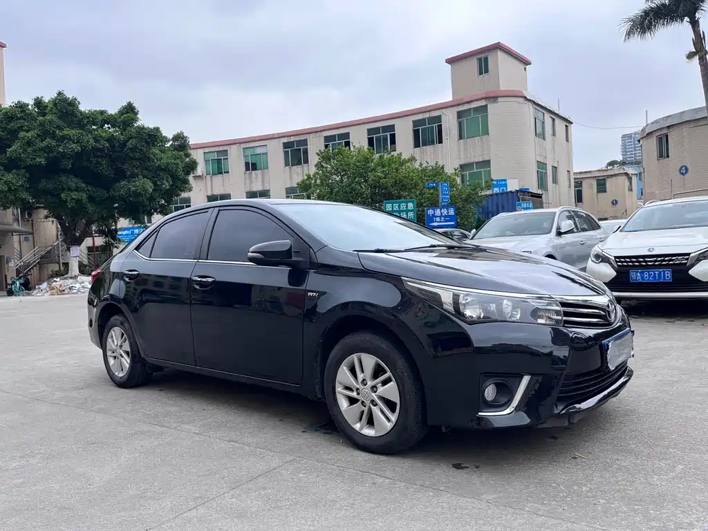 TOYOTA COROLLA 2016