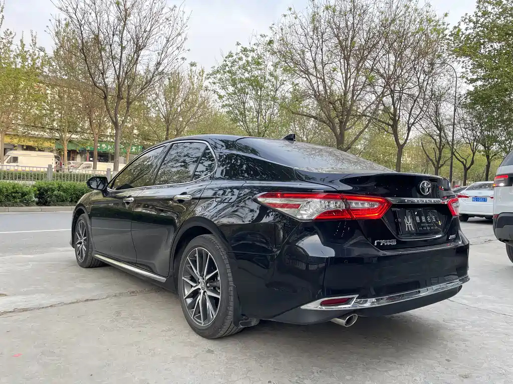TOYOTA CAMRY 2023