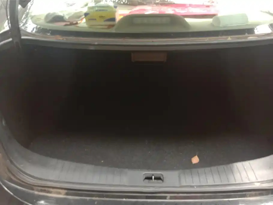 NISSAN SYLPHY 2017