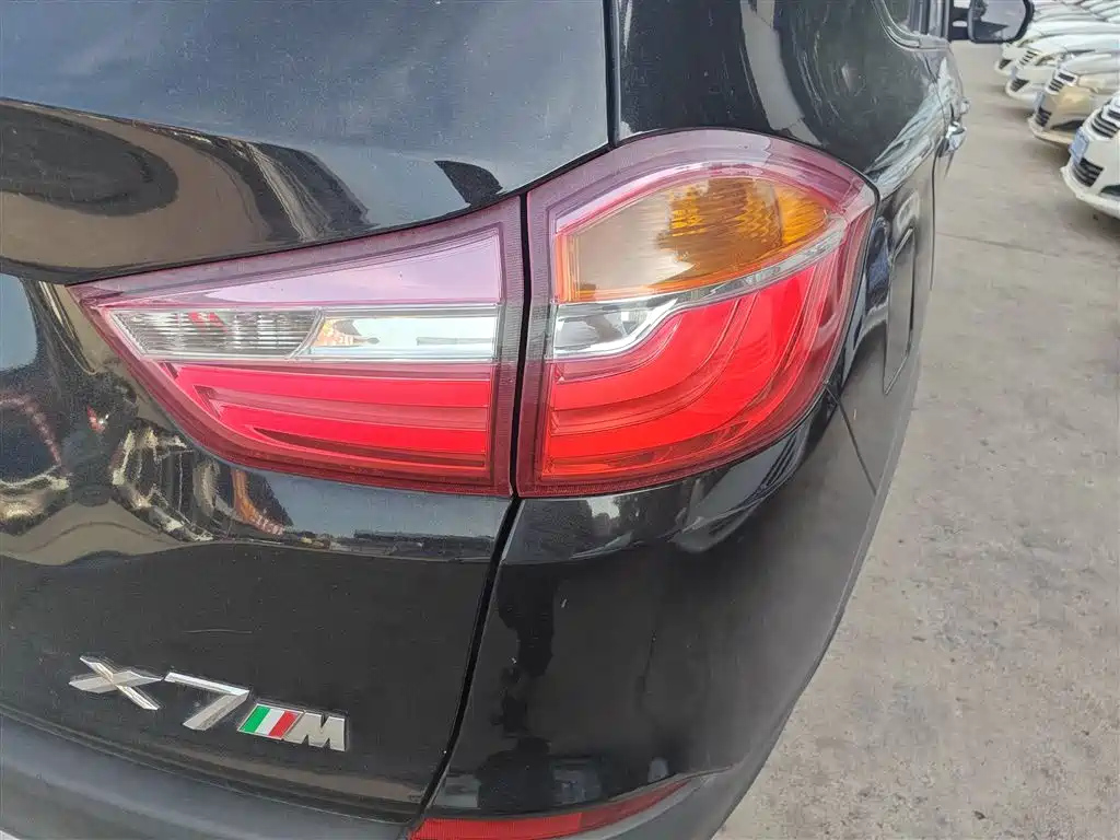 SWM X7 2016