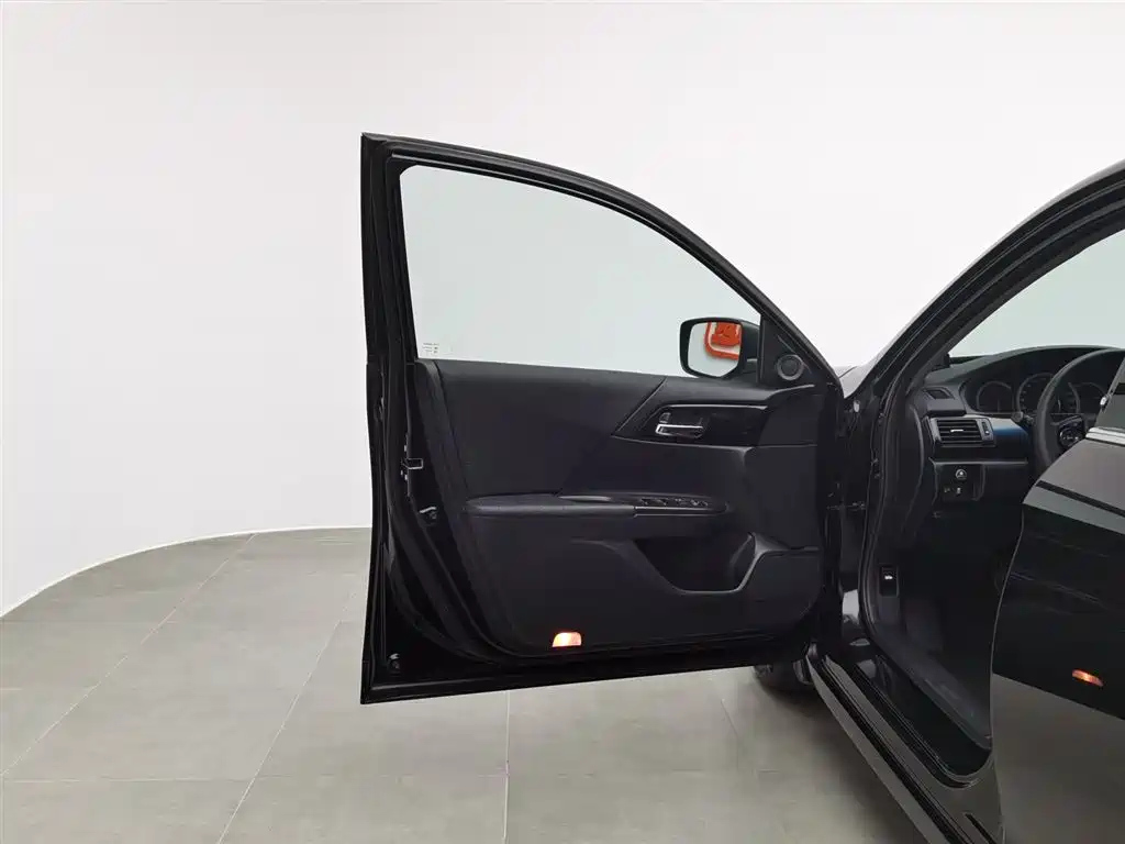 HONDA ACCORD 2016