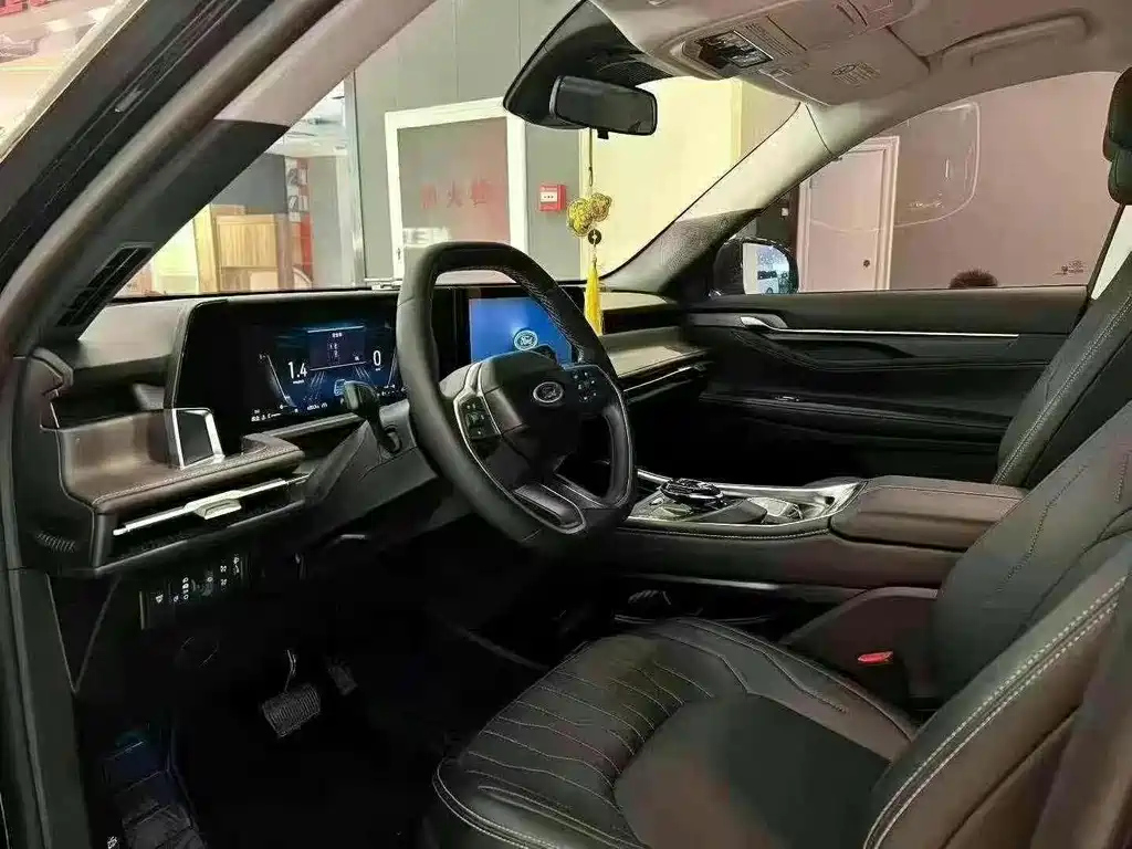 FORD EDGE 2024