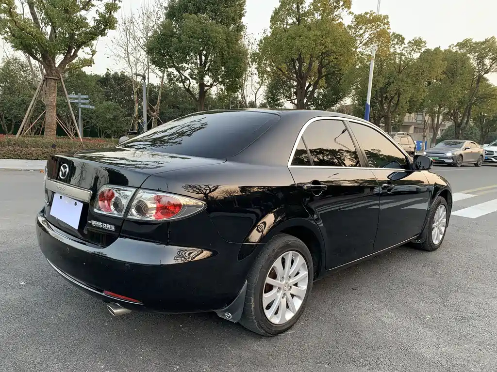 MAZDA 6 2011