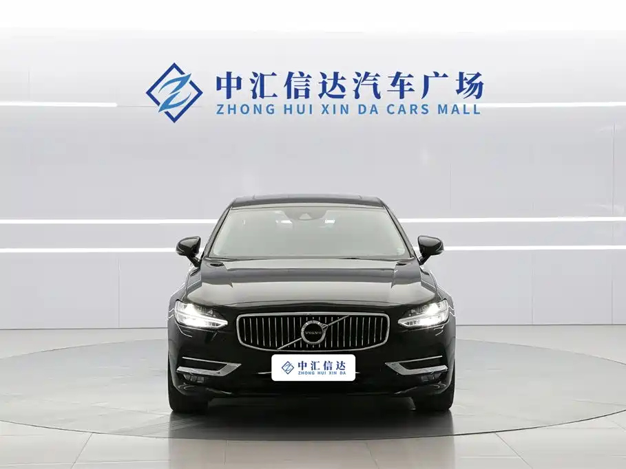 VOLVO S90 2020