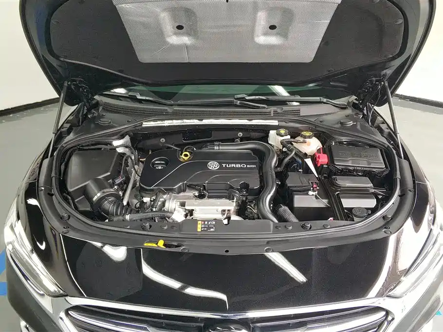 BUICK LACROSSE 2023