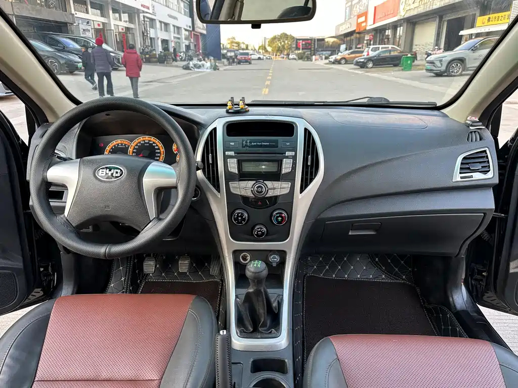BYD F3 2016