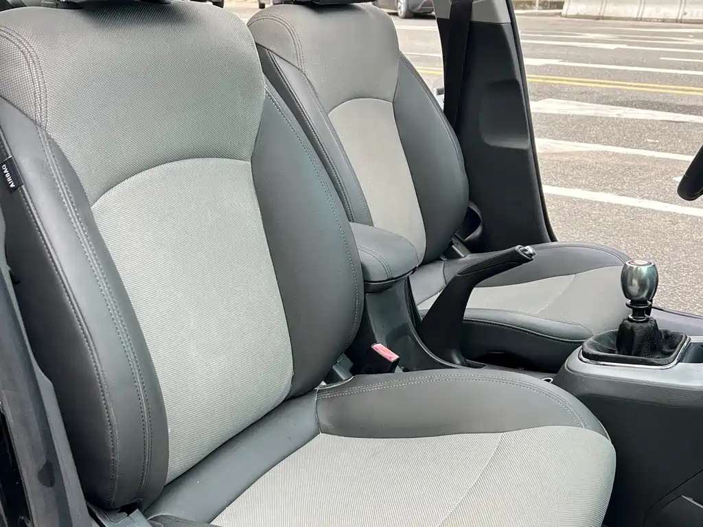 CHEVROLET CRUZE 2011