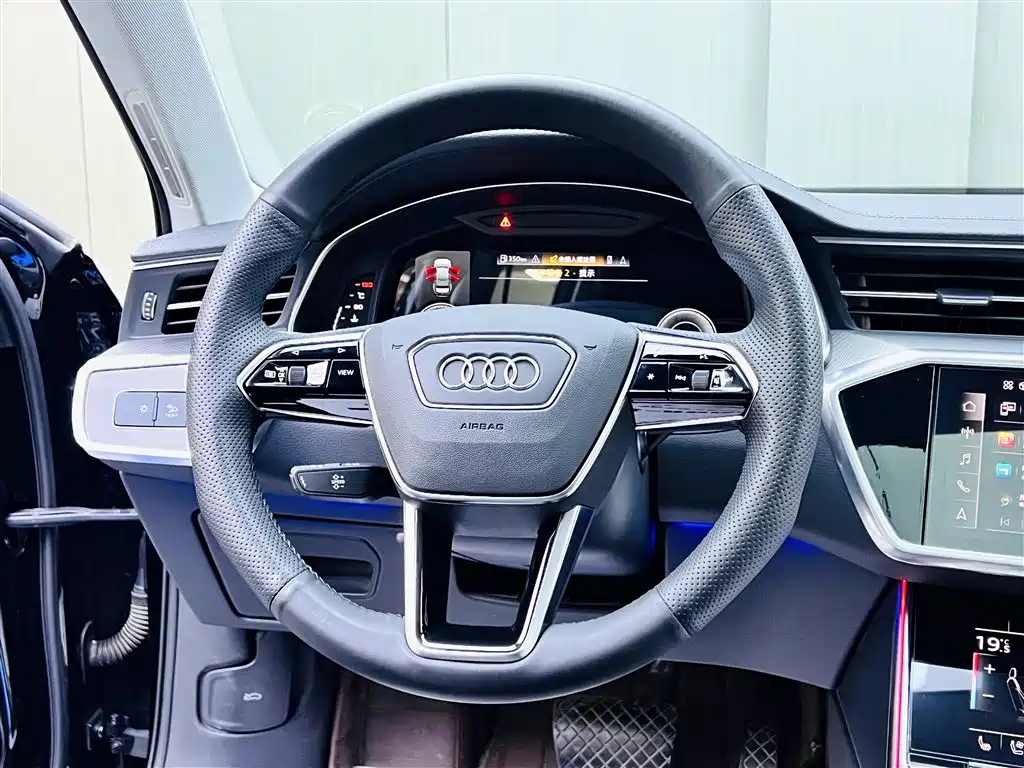 AUDI A6L 2021