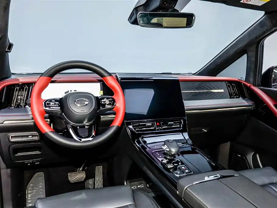 TRUMPCHI M8 2023