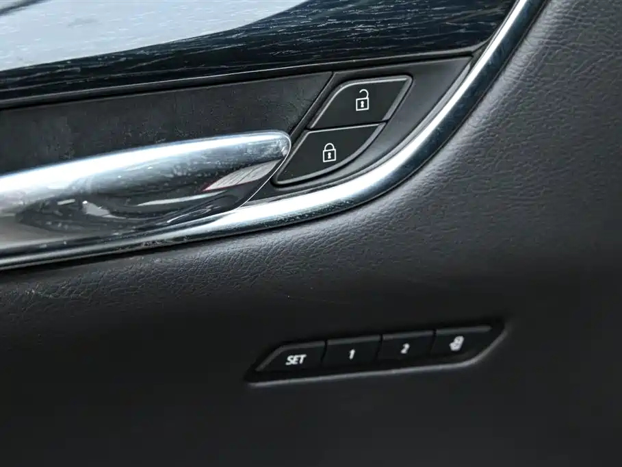 CADILLAC XT5 2022