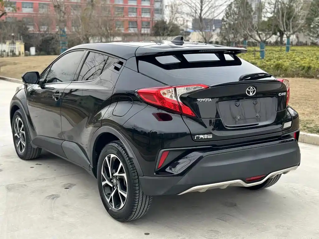 TOYOTA C-HR 2020