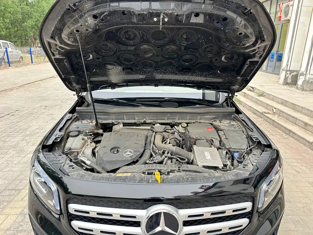 MERCEDES BENZ GLB 2021