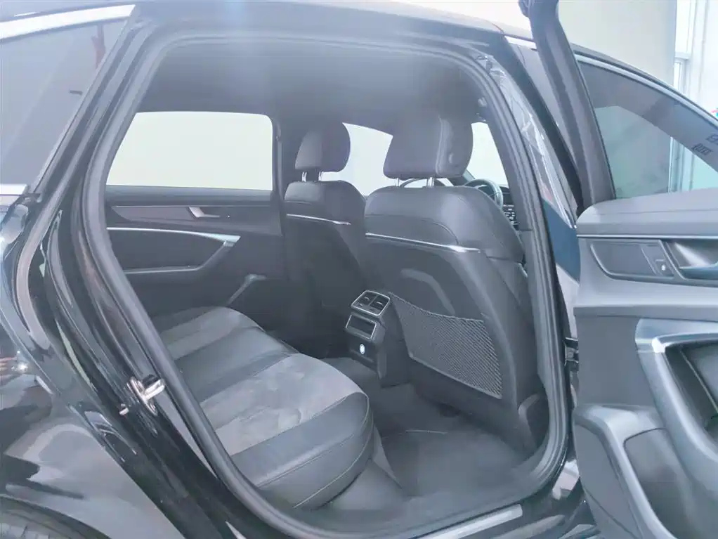 AUDI A6L 2020