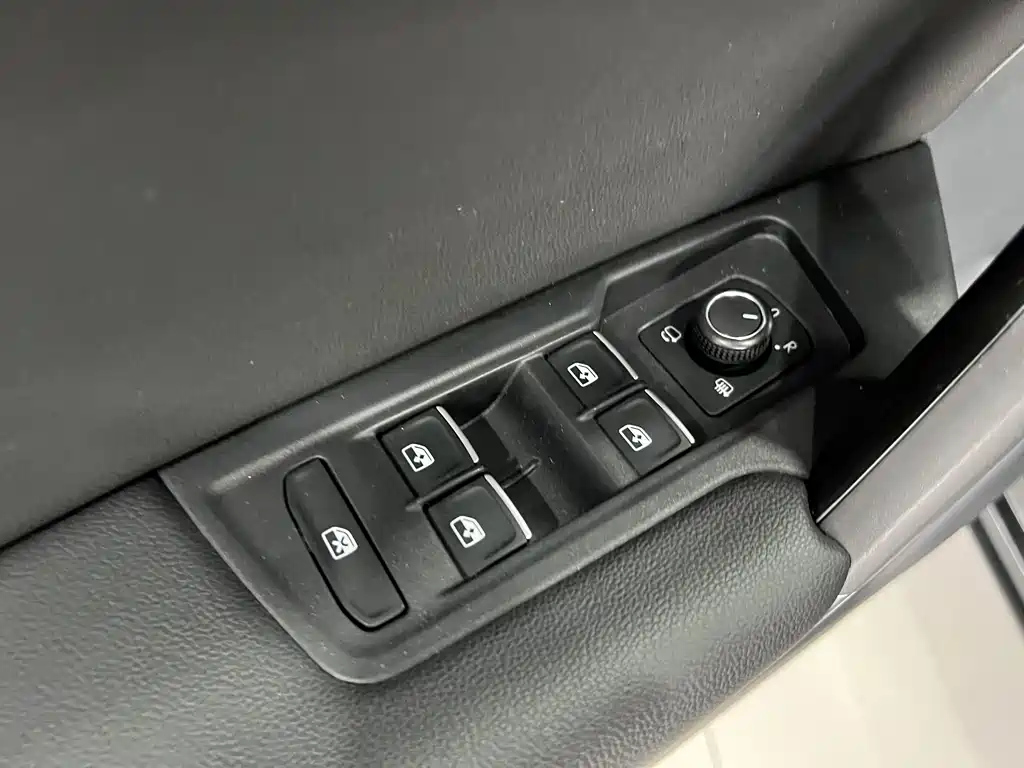 VOLKSWAGEN TAYRON 2021