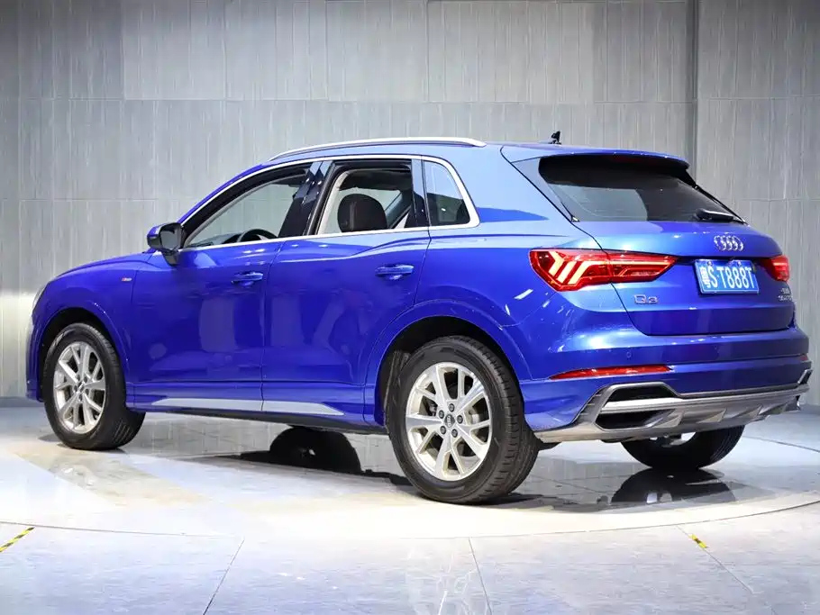 AUDI Q3 2020
