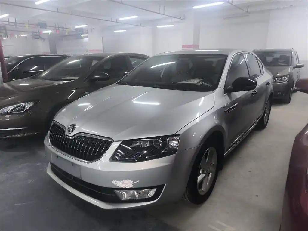 SKODA OCTAVIA 2015