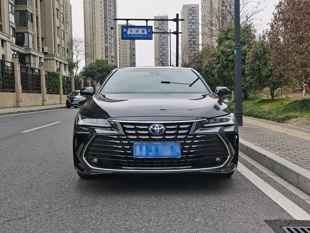 TOYOTA AVALON 2023
