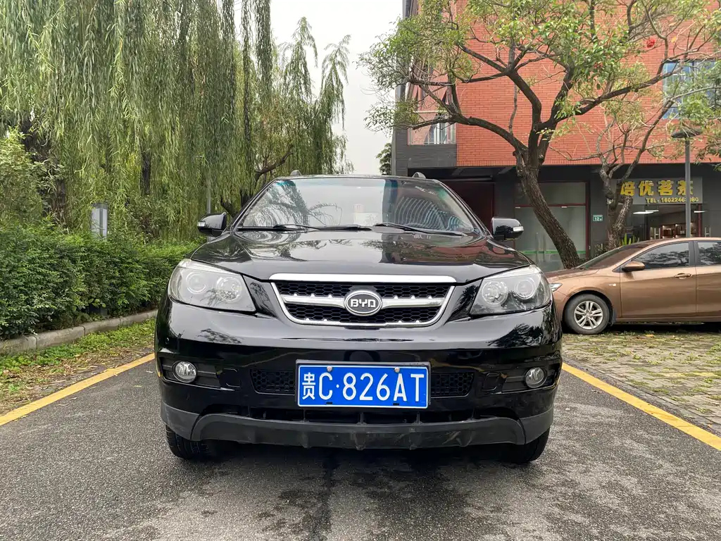 BYD S6 2013