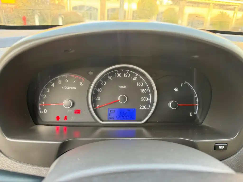 HYUNDAI CELESTA 2009