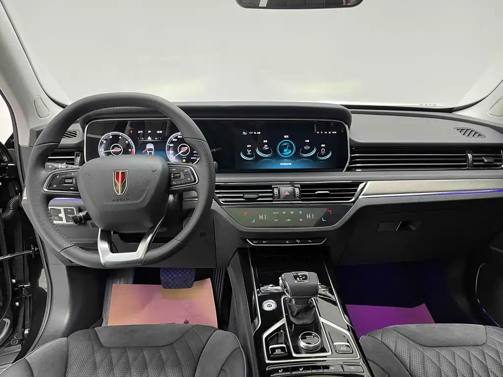 HONGQI HS5 2022
