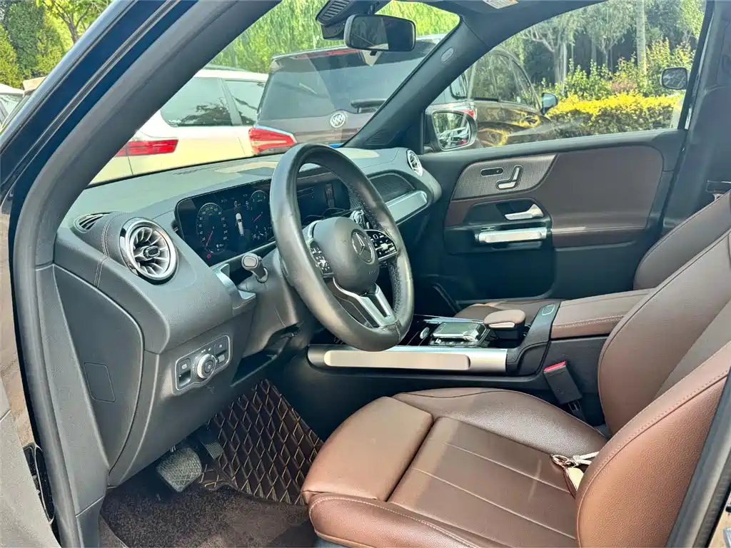 MERCEDES BENZ GLB 2022