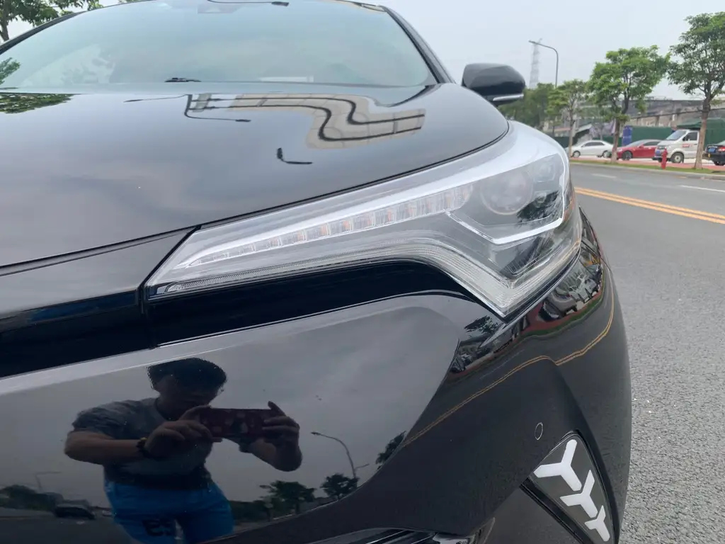 TOYOTA C-HR 2020