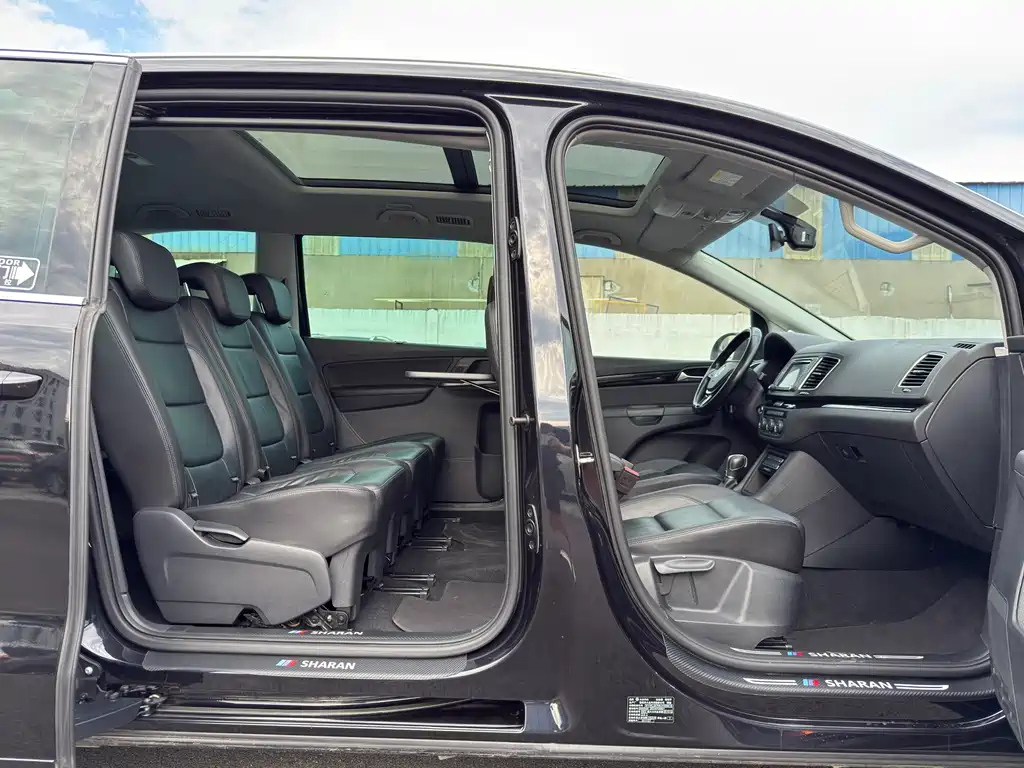 VOLKSWAGEN SHARAN 2018