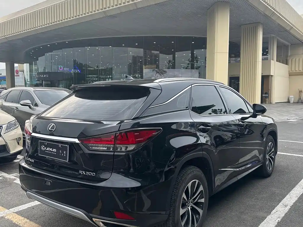 LEXUS RX 2022