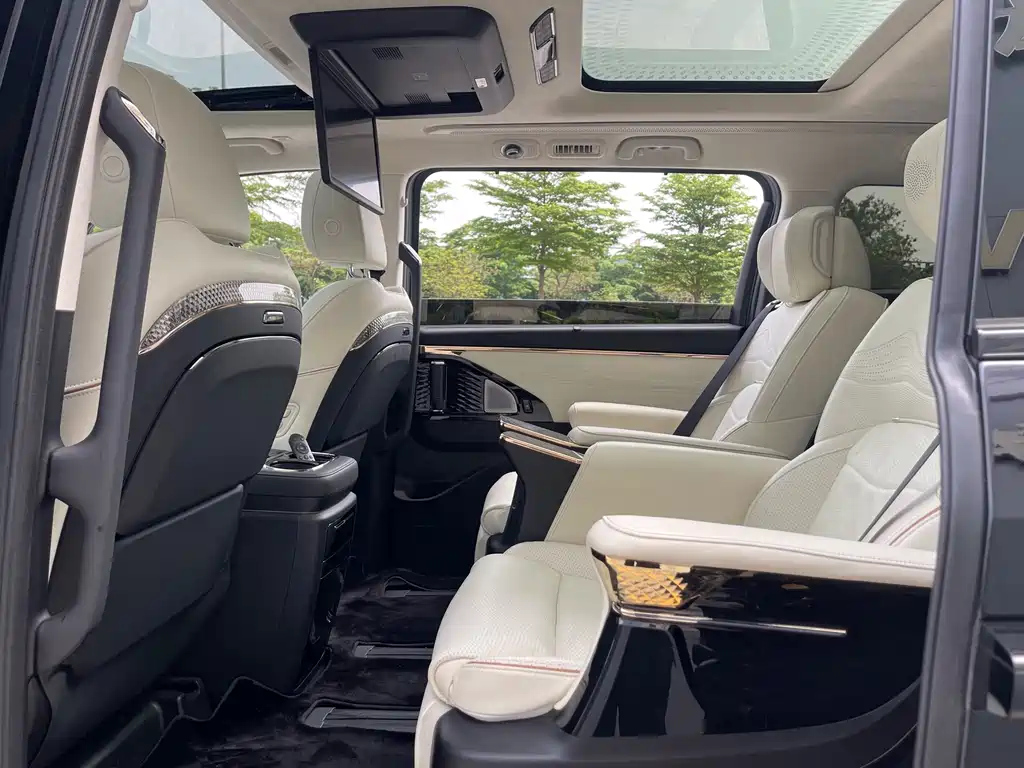 TRUMPCHI E9 2023