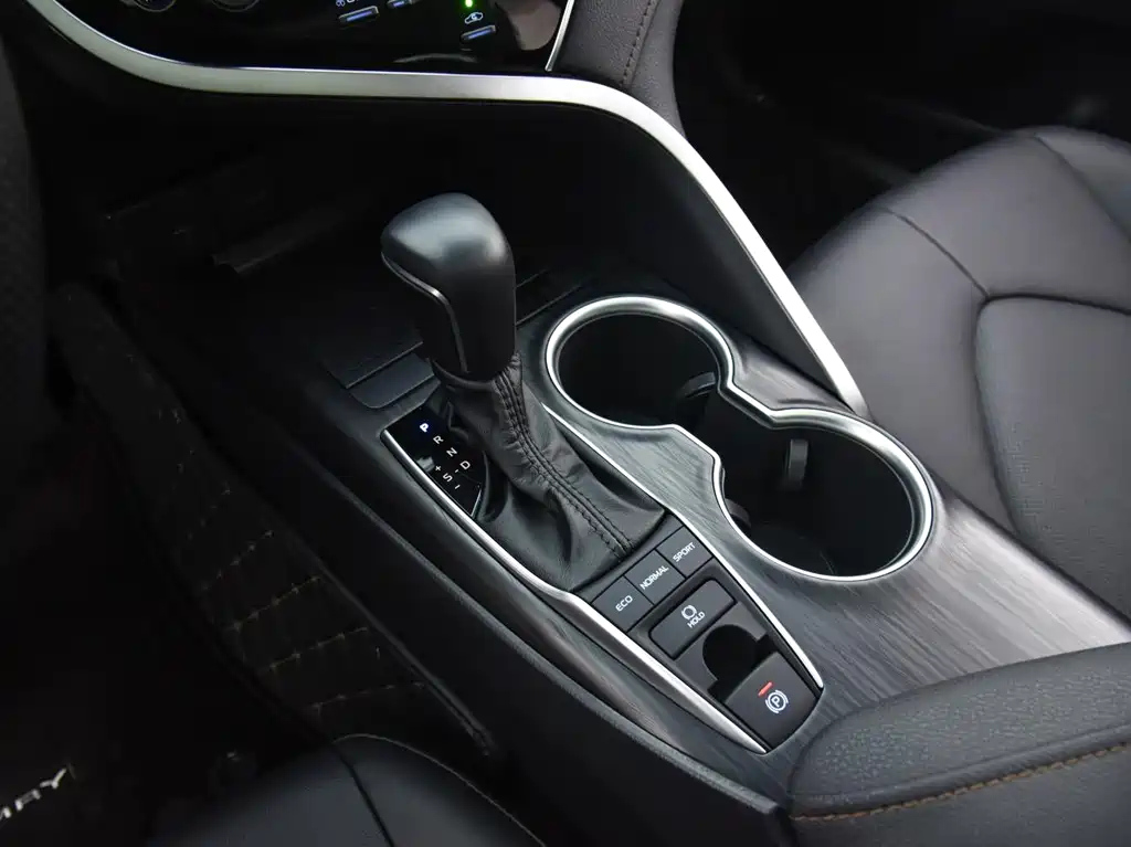 TOYOTA CAMRY 2022