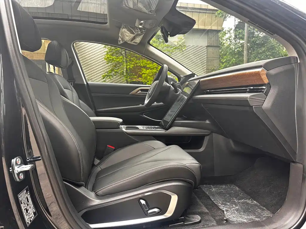 XPENG MOTORS P5 2024