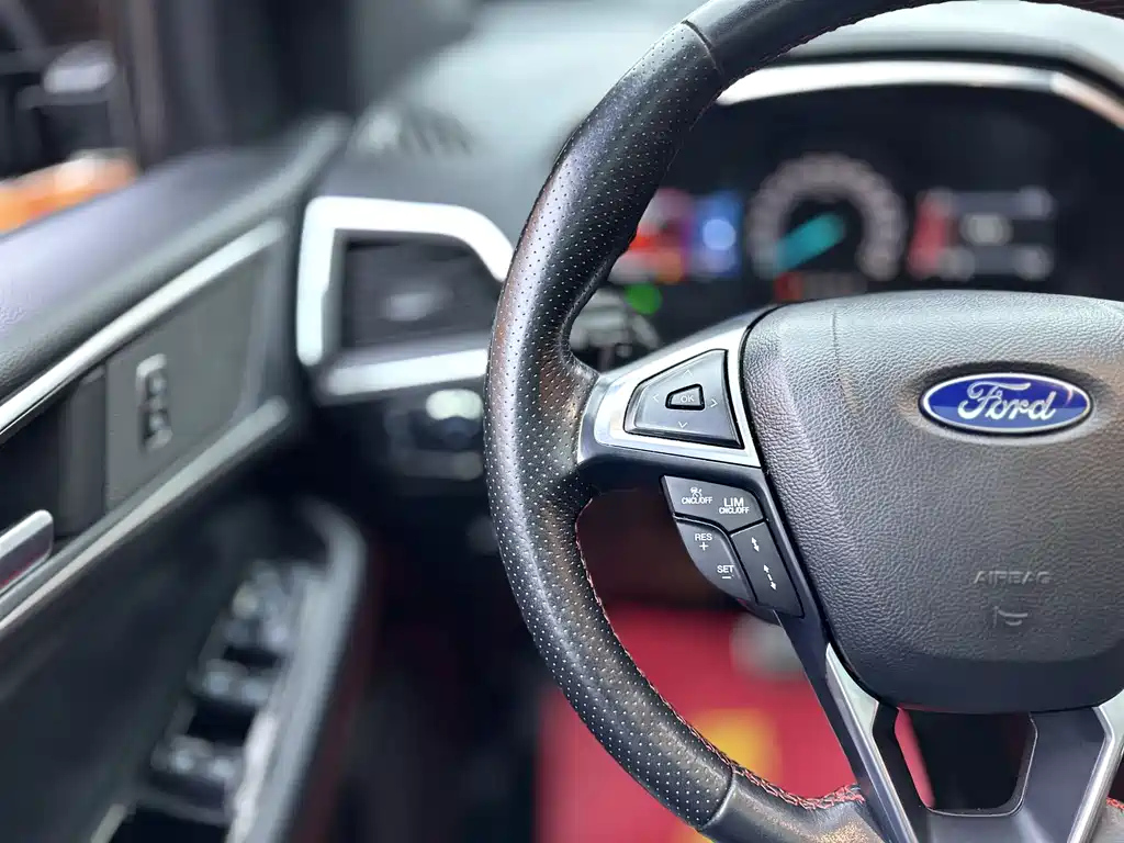 FORD EDGE 2020