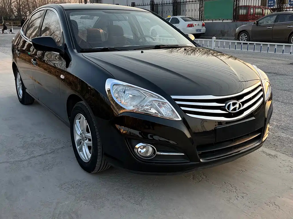 HYUNDAI CELESTA 2013