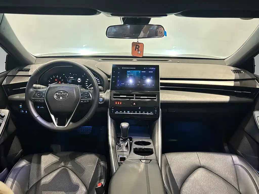 TOYOTA AVALON 2023