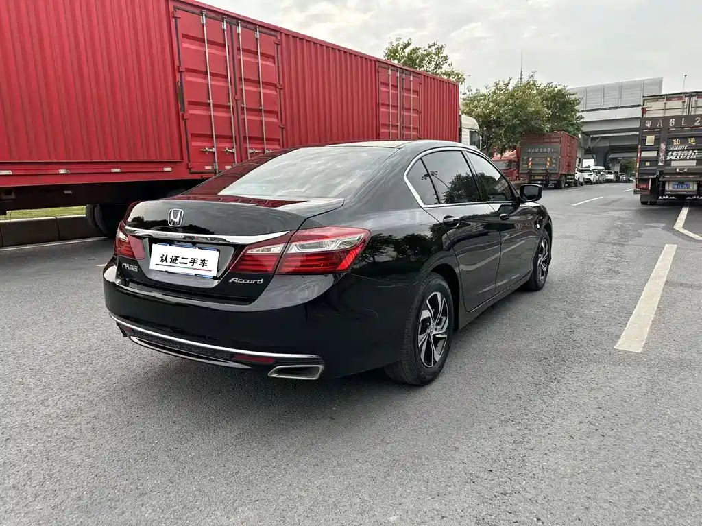HONDA ACCORD 2018
