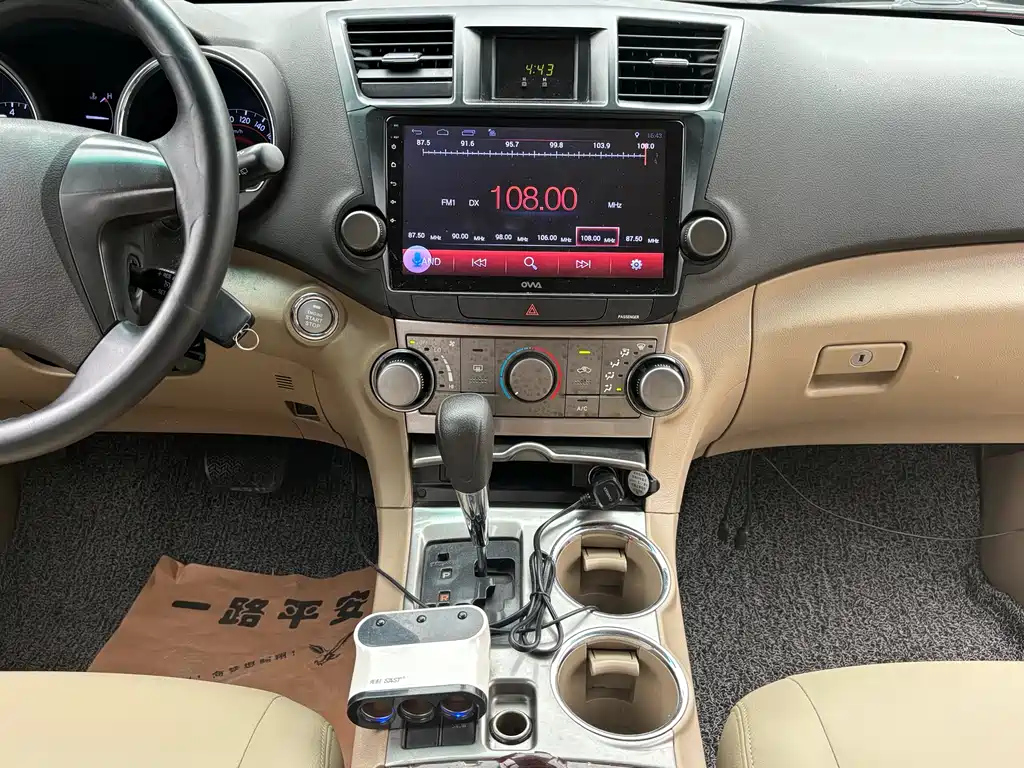 TOYOTA HIGHLANDER 2014