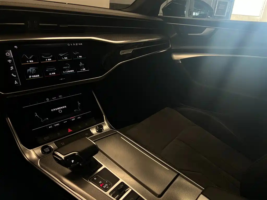 AUDI A6L 2022