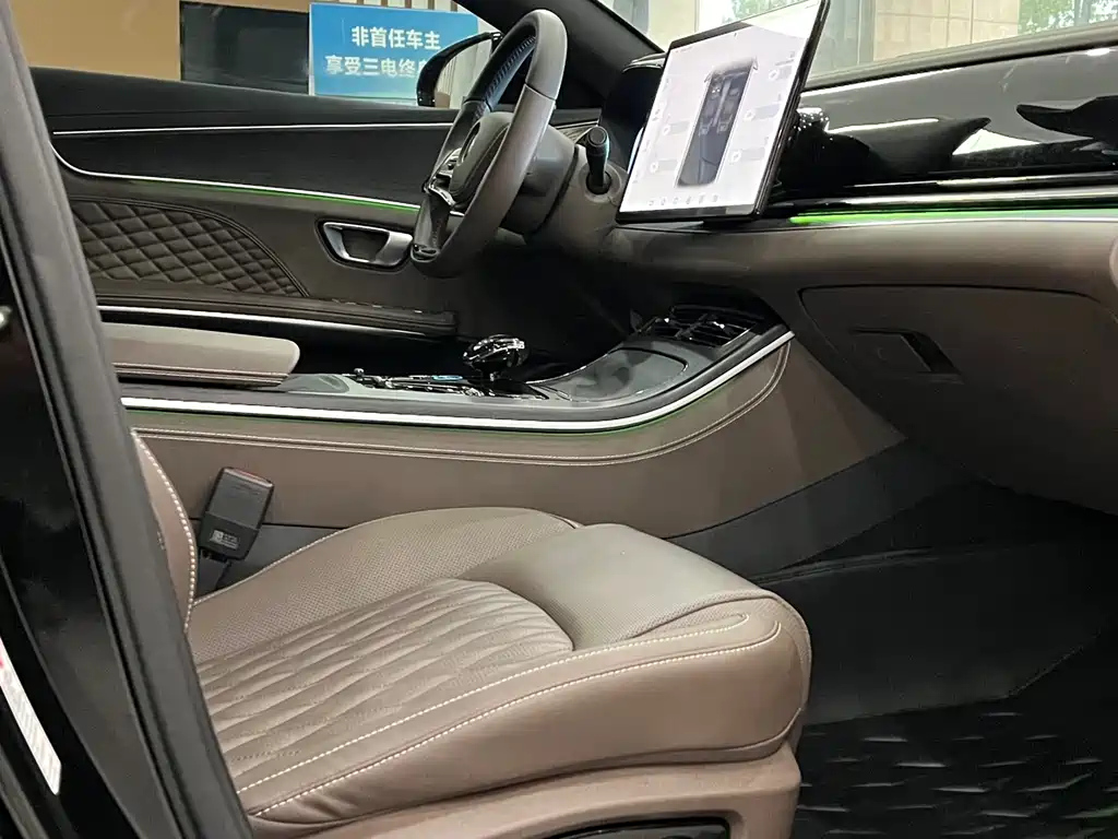 BYD HAN 2023