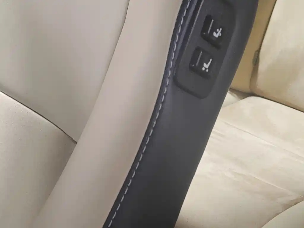 TOYOTA CAMRY 2017